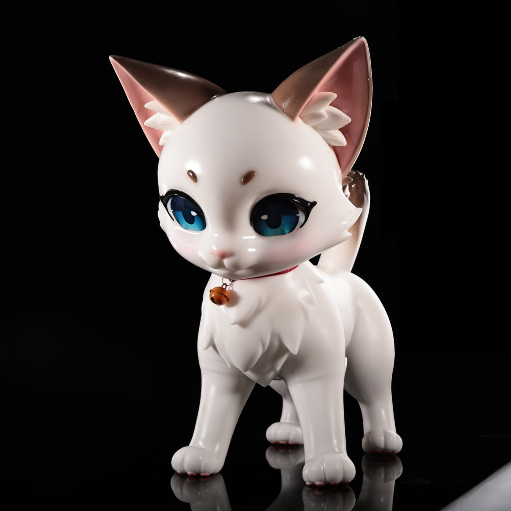 Lucky Whisker – The Fortune Feline
