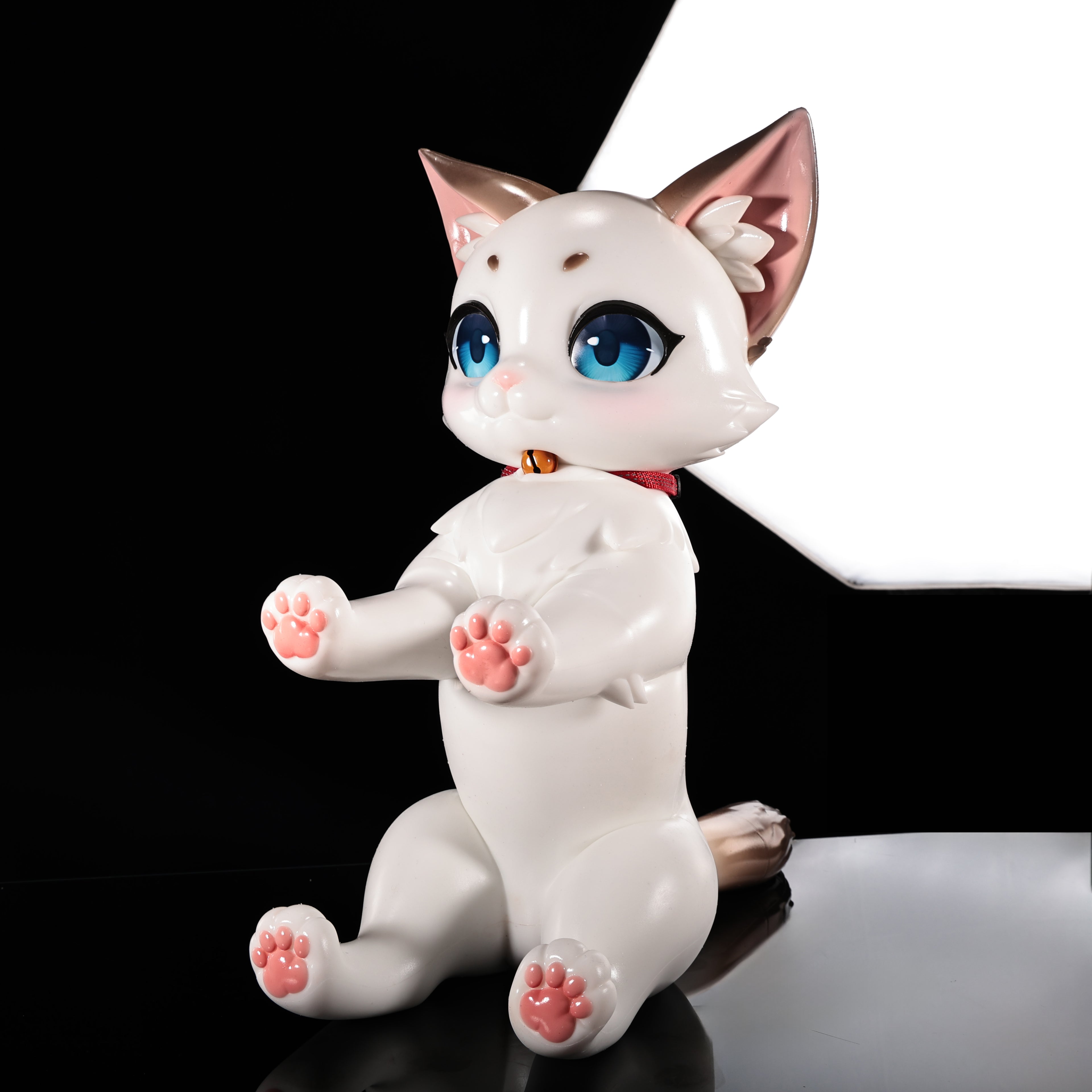 Lucky Whisker – The Fortune Feline