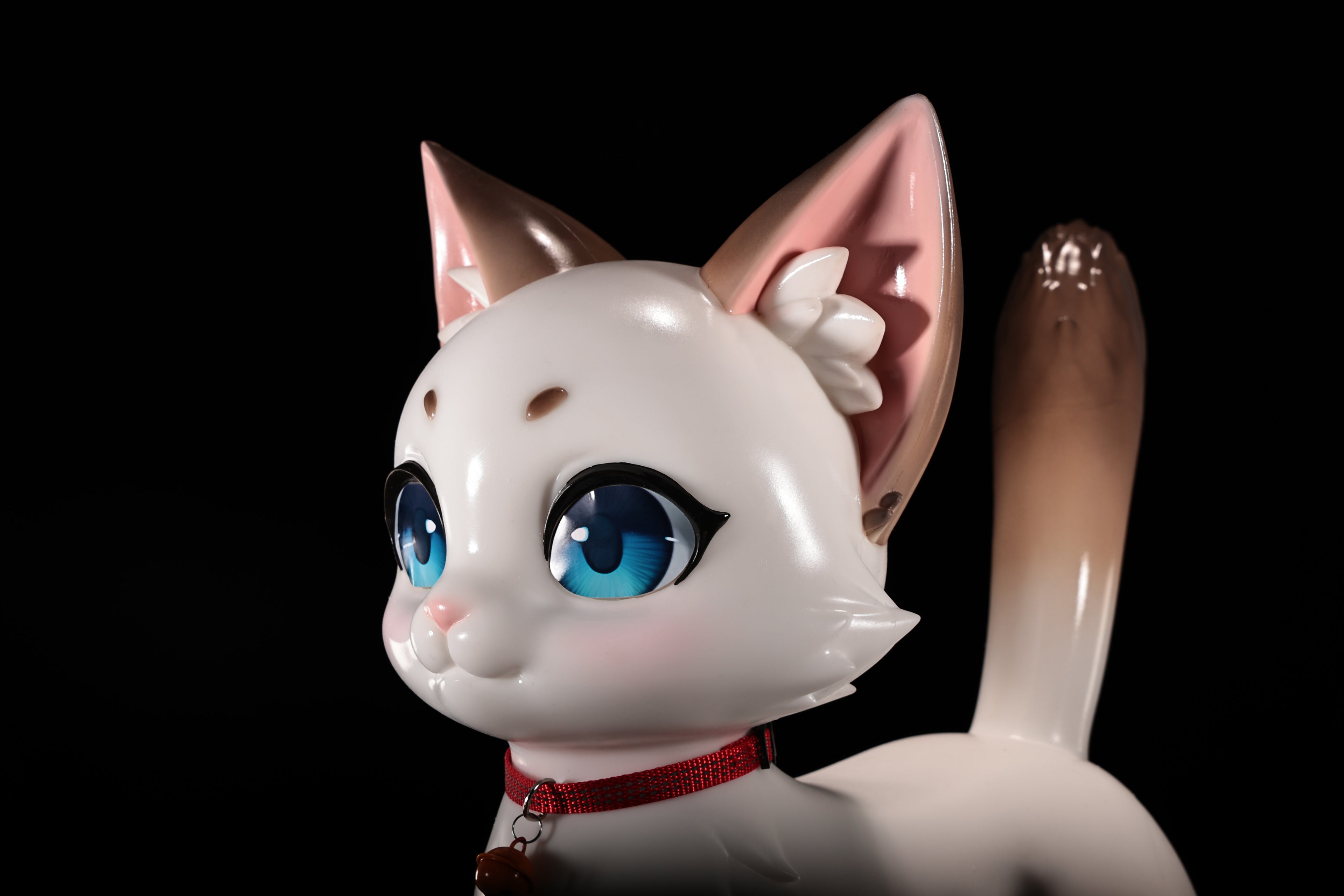 Lucky Whisker – The Fortune Feline