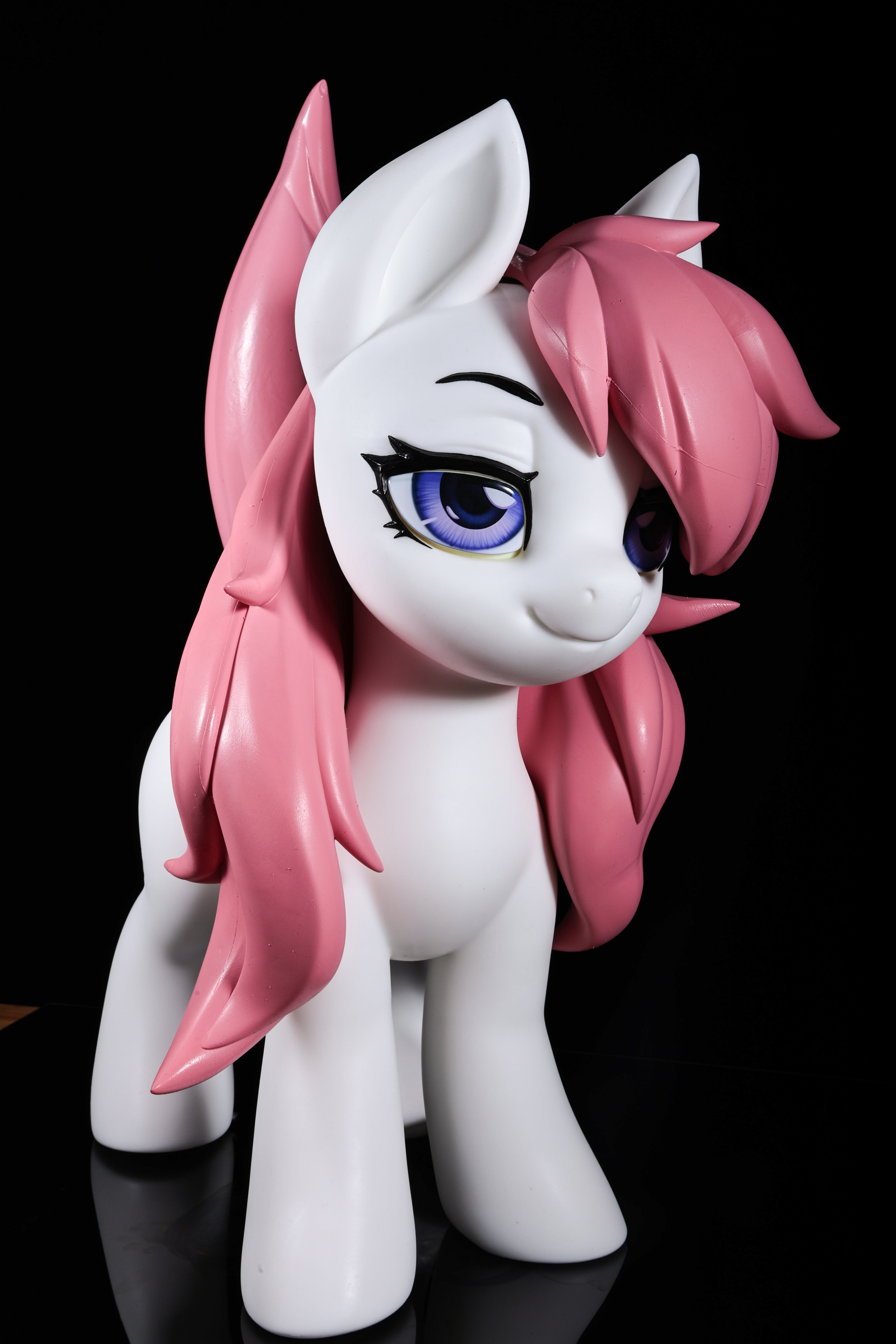 Snowmane – The Pony Friend