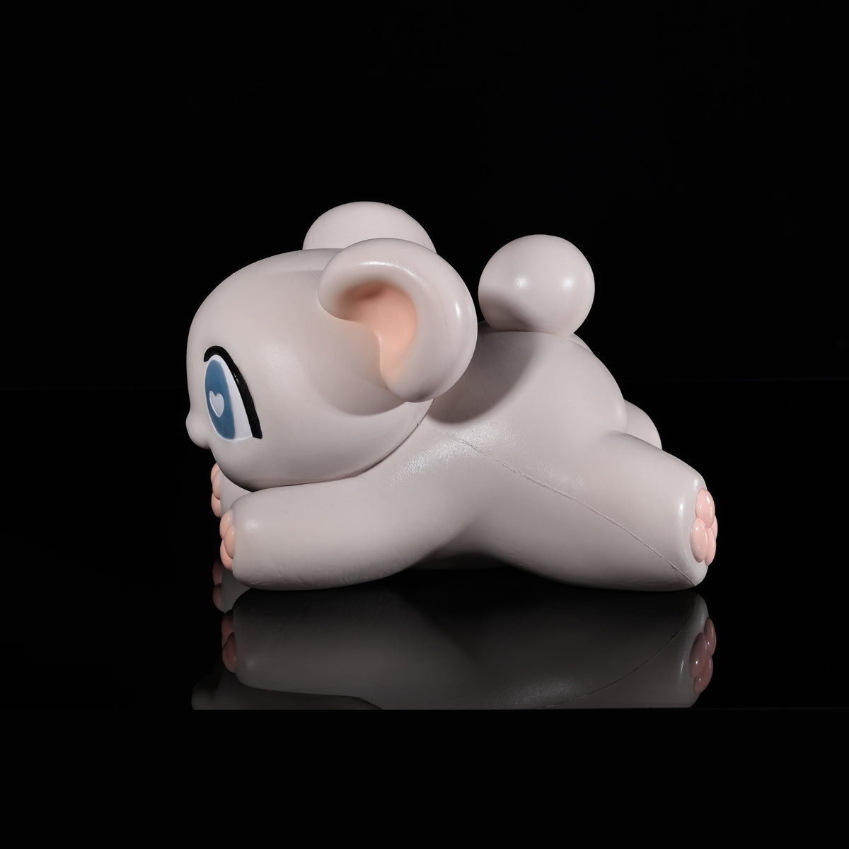 SnowPuff – The Fluffy Bear Stroker