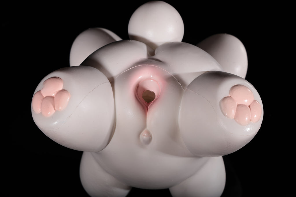 SnowPuff – The Fluffy Bear Stroker
