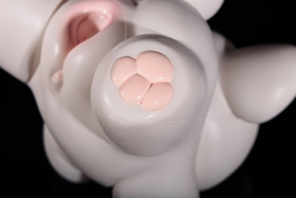 SnowPuff – The Fluffy Bear Stroker