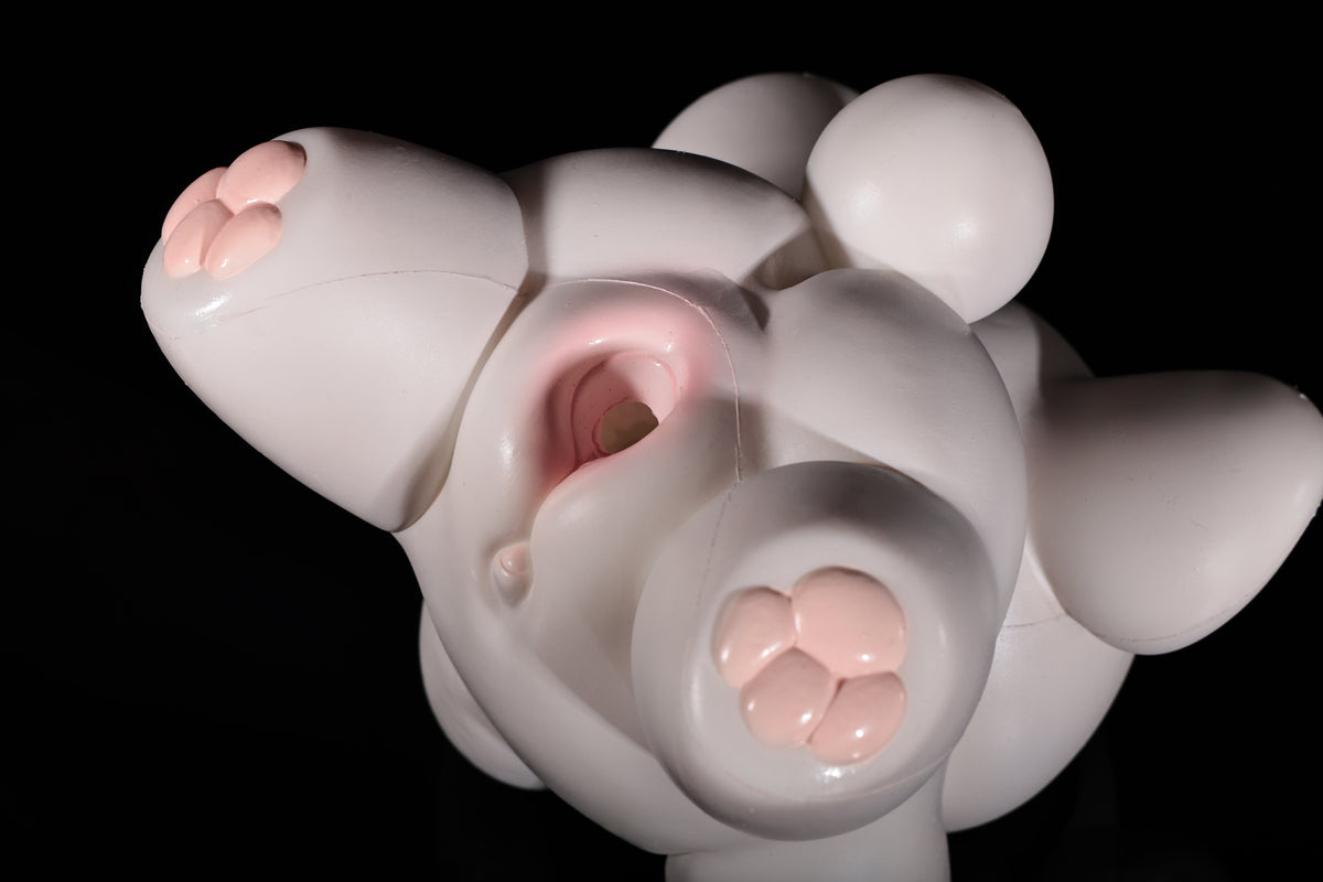 SnowPuff – The Fluffy Bear Stroker