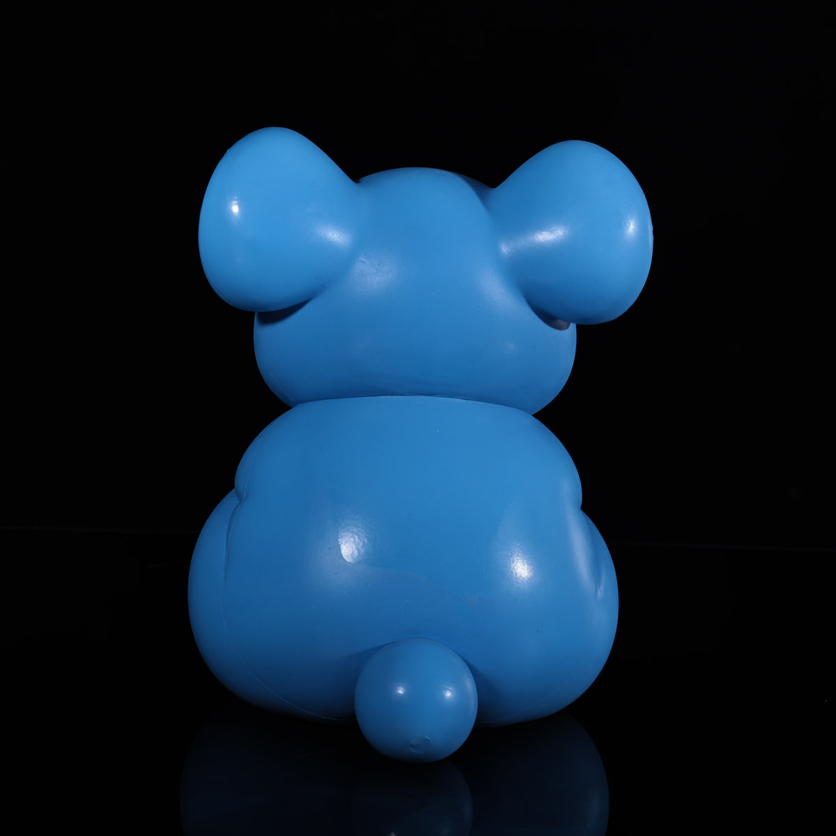 BlueBerry – The Squishy Bear Stroker